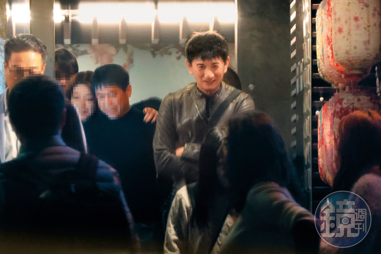 【回台快閃撇婚變】離婚瘋傳孤身返台　直擊吳奇隆旋風來去一包行李洩心境